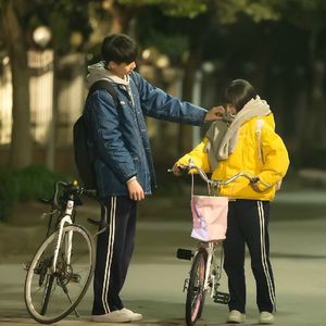 高H喷水荡肉欲文小黄书APP
